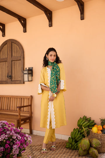 Juhi Cotton Linen Embroidered Kurta Set With printed Scarf