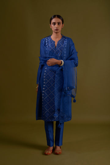 SARVARI Turkish Blue Chanderi Silk Hand Block Printed Kurta Set With Mirror Work