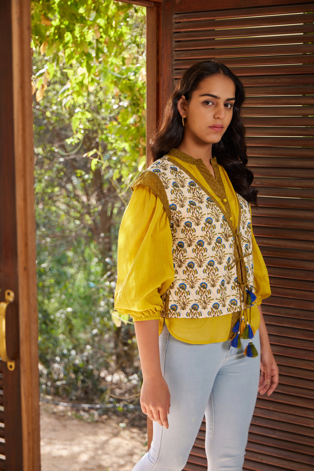 Cream Manjari Front Tie-up Summer jacket