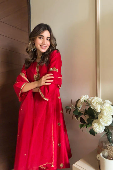 Red Chanderi Kalidaar Kurta Set With Zardozi Embroidery and Scallop Dupatta